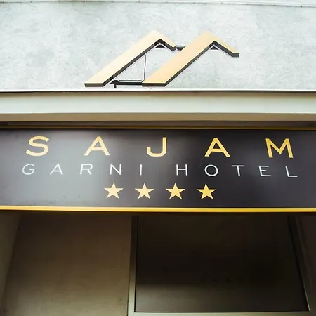 Sajam Garni Hotel 4*