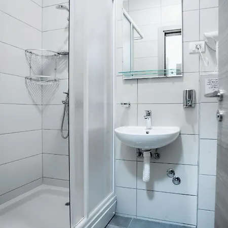 Hotel Sajam Garni 4*
